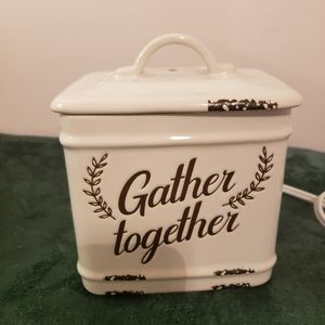 Scentsy "Gather Together" Element Wax Warmer Farmhouse Ceramic